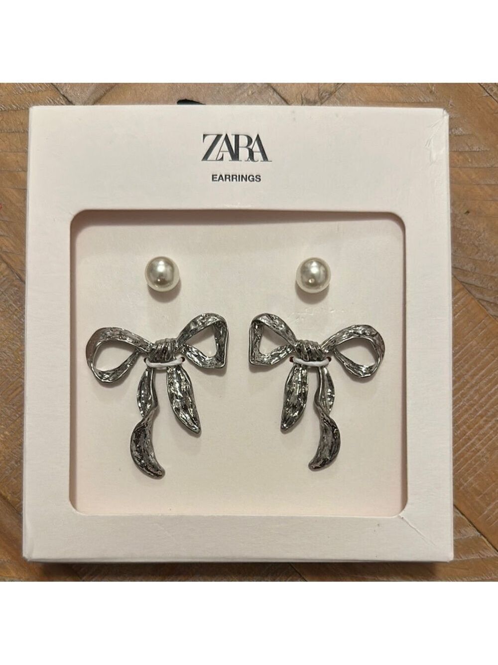 Zara Silver Metallic Bow and Pearl Ball Studs Earrings Set